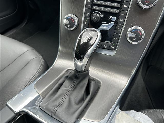 ボルボ Ｓ６０ Ｄ４ ＳＥ ディーゼルターボ H27年 (東北) 99