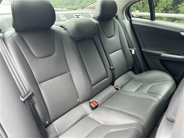 ボルボ Ｓ６０ Ｄ４ ＳＥ ディーゼルターボ H27年 (東北) 99