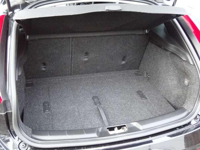 ボルボ Ｖ４０ Ｔ３　インスクリプション H28年 (東北) 99