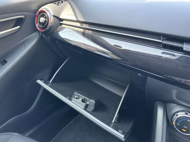 マツダ ＭＡＺＤＡ２ １．５ １５スポルト R5年 (東海) 99