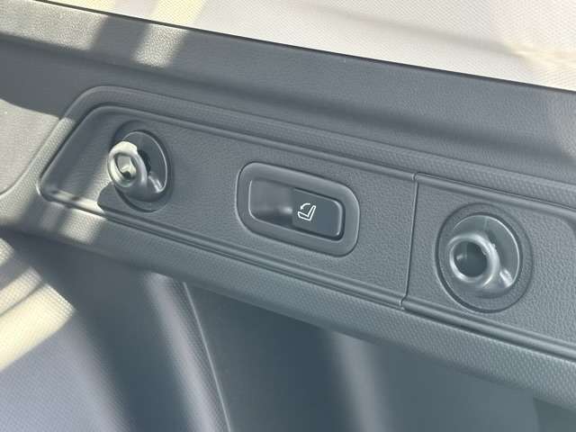 スバル フォレスター　ハイブリッド ２．０ エックスブレイク ４ＷＤ R6年 (東海) 99