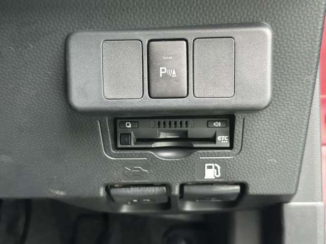 トヨタ ルーミー １．０ Ｘ R4年 (東海) 99