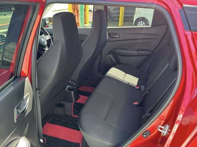 スズキ スイフト スポーツ １．４ R4年 (東海) 99