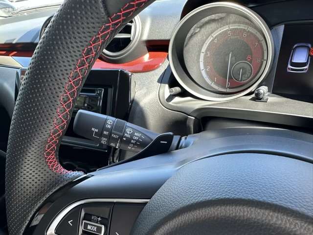 スズキ スイフト スポーツ １．４ R4年 (東海) 99