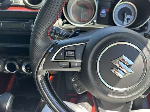 スズキ スイフト スポーツ １．４ R4年 (東海) 99