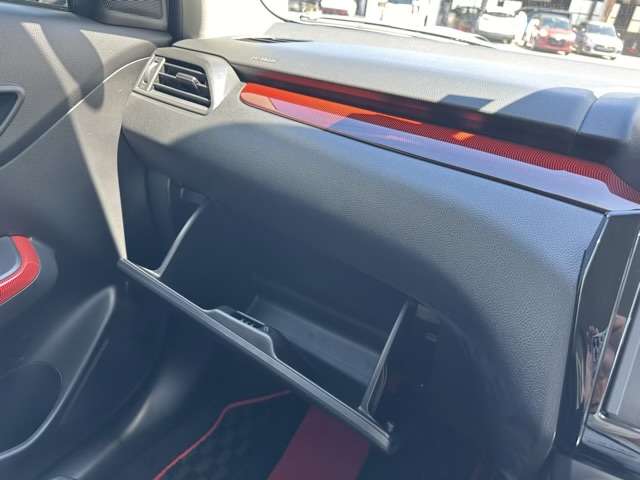 スズキ スイフト スポーツ １．４ R4年 (東海) 99