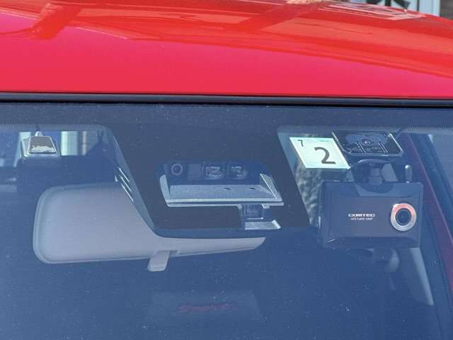 スズキ スイフト スポーツ １．４ R4年 (東海) 99