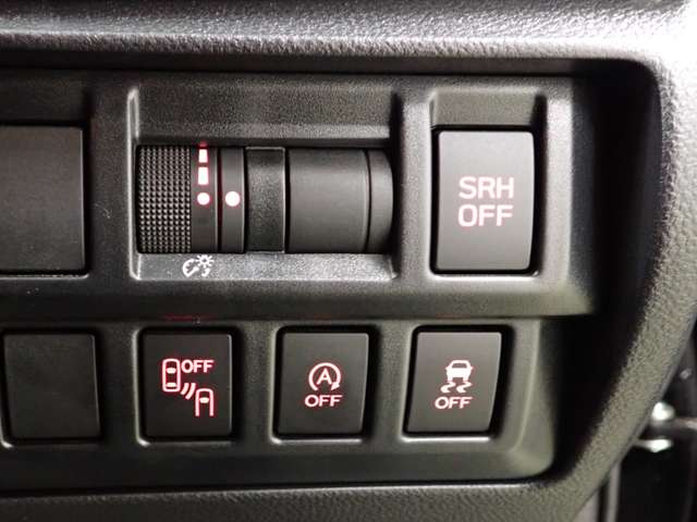 スバル インプレッサスポーツ １．６ Ｉ－Ｓ アイサイト アクセント ブラック ４ＷＤ R5年 (関東) 99