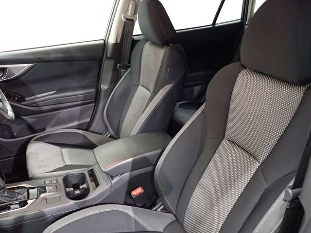 スバル インプレッサスポーツ １．６ Ｉ－Ｓ アイサイト アクセント ブラック ４ＷＤ R5年 (関東) 99