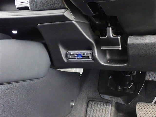 ホンダ ヴェゼル １．５ Ｅ：ＨＥＶ Ｘ R4年 (関東) 99