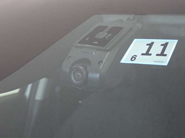 ホンダ ヴェゼル １．５ Ｅ：ＨＥＶ Ｘ R4年 (関東) 99