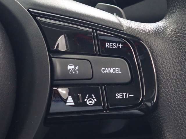 ホンダ ヴェゼル １．５ Ｅ：ＨＥＶ Ｘ R4年 (関東) 99