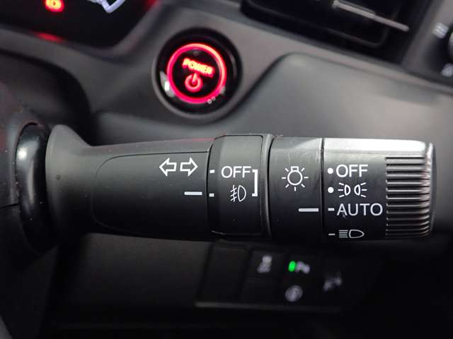 ホンダ ヴェゼル １．５ Ｅ：ＨＥＶ Ｘ R4年 (関東) 99