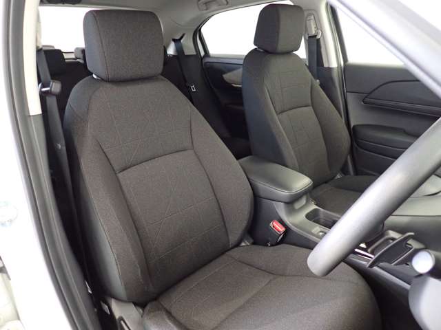 ホンダ ヴェゼル １．５ Ｅ：ＨＥＶ Ｘ R4年 (関東) 99