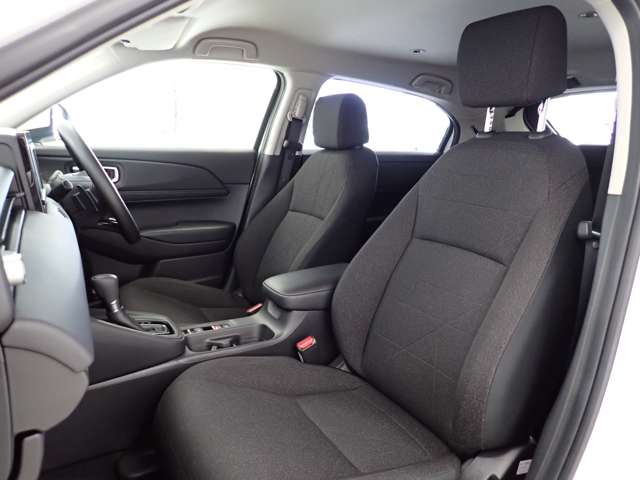 ホンダ ヴェゼル １．５ Ｅ：ＨＥＶ Ｘ R4年 (関東) 99