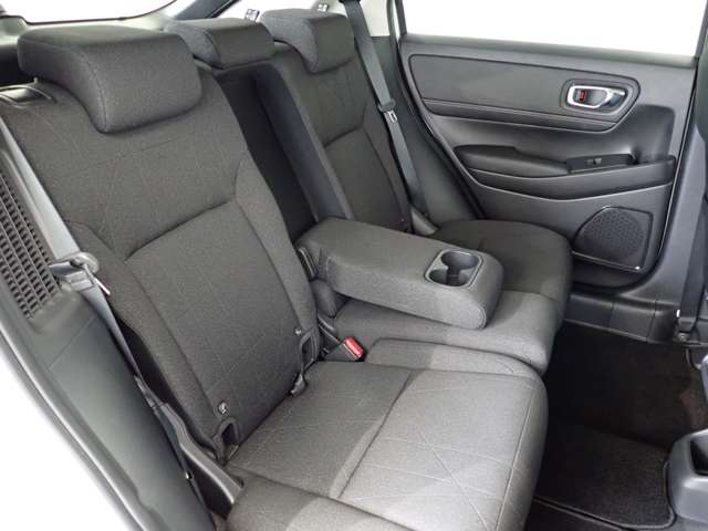 ホンダ ヴェゼル １．５ Ｅ：ＨＥＶ Ｘ R4年 (関東) 99