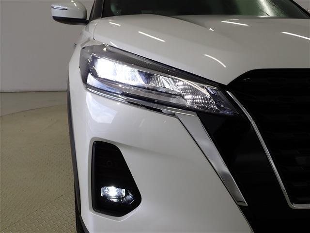 日産 キックス １．２ Ｘ ＦＯＵＲ （Ｅ－ＰＯＷＥＲ） ４ＷＤ R5年 (関東) 99