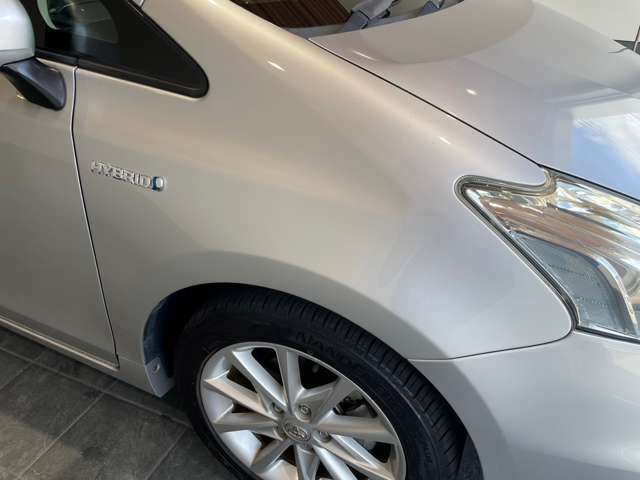 トヨタ プリウスΑ １．８ Ｇ ツーリングセレクション H23年 (近畿) 99