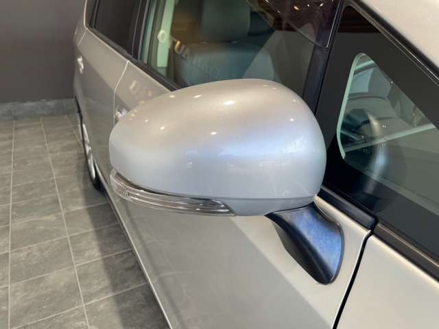 トヨタ プリウスΑ １．８ Ｇ ツーリングセレクション H23年 (近畿) 99