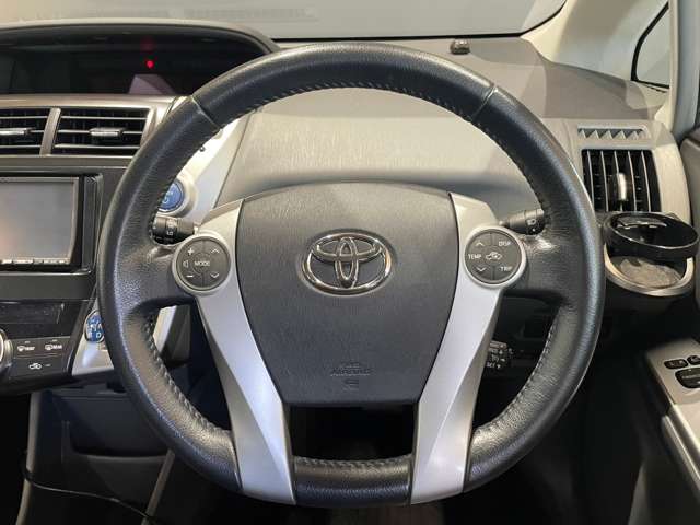 トヨタ プリウスΑ １．８ Ｇ ツーリングセレクション H23年 (近畿) 99