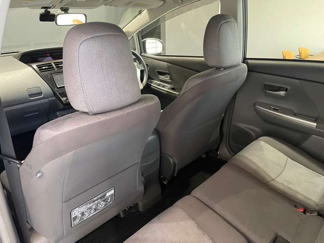 トヨタ プリウスΑ １．８ Ｇ ツーリングセレクション H23年 (近畿) 99