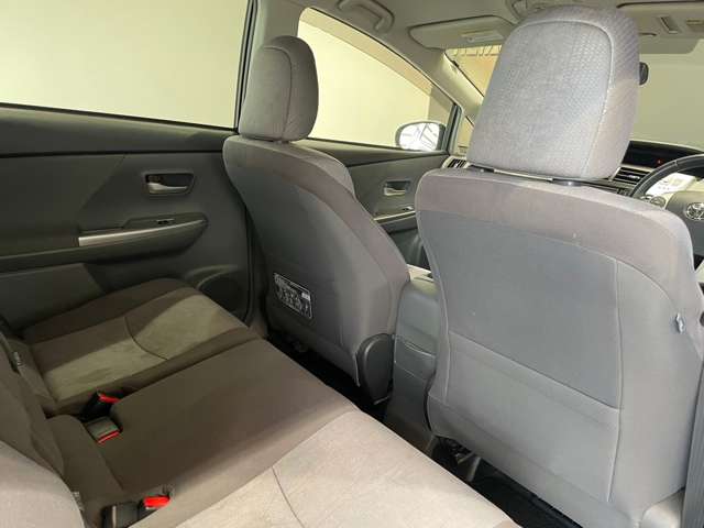 トヨタ プリウスΑ １．８ Ｇ ツーリングセレクション H23年 (近畿) 99