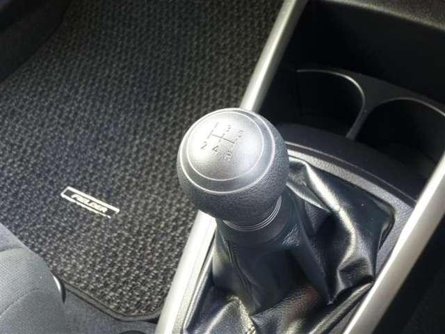 トヨタ カローラフィールダー １．５Ｇ　エアロツアラー H29年 (東北) 99