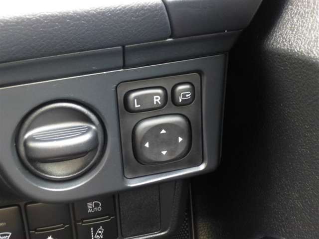 トヨタ カローラフィールダー １．５Ｇ　エアロツアラー H29年 (東北) 99