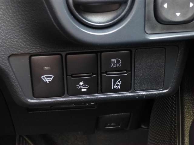 トヨタ カローラフィールダー １．５Ｇ　エアロツアラー H29年 (東北) 99