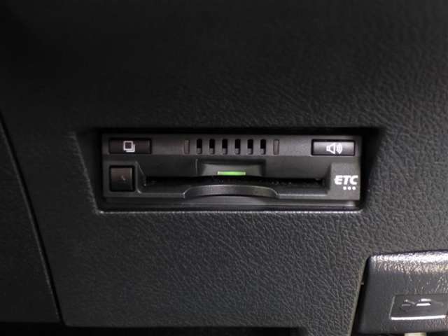 トヨタ カローラフィールダー １．５Ｇ　エアロツアラー H29年 (東北) 99