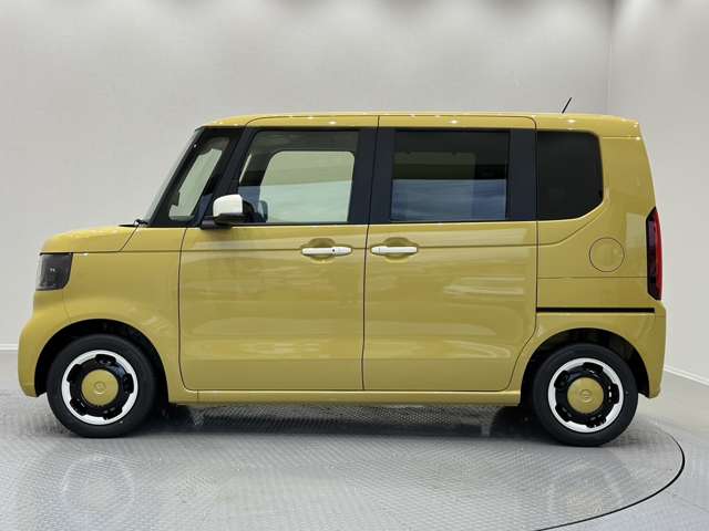 ホンダ Ｎ　ＢＯＸ ６６０ ファッションスタイル R6年 (中国) 99