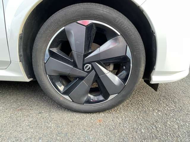 日産 ノートオーラ １．２ Ｇ ＦＯＵＲ レザーエディション ４ＷＤ R3年 (東北) 99