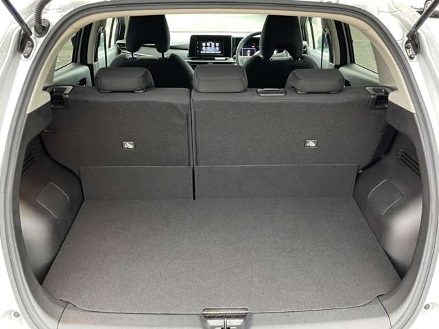 日産 ノート １．２ Ｘ ＦＯＵＲ ４ＷＤ R3年 (東北) 99