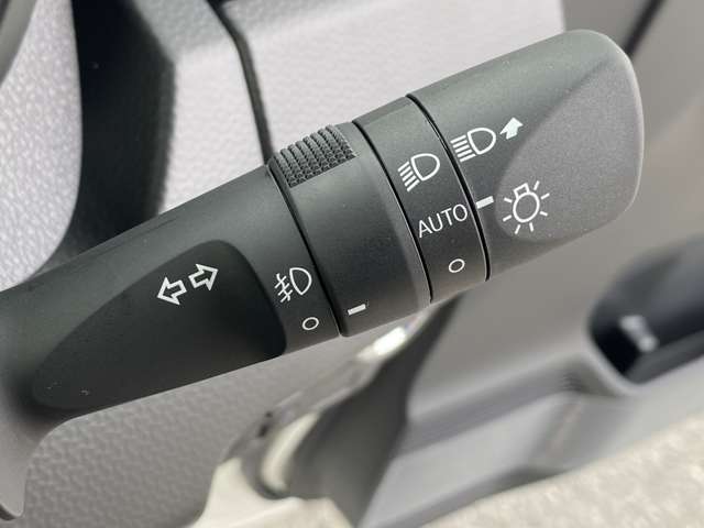 トヨタ ルーミー １．０ カスタム Ｇ R6年 (九州・沖縄) 99