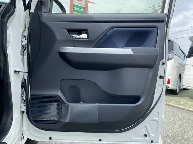 トヨタ ルーミー １．０ カスタム Ｇ R6年 (九州・沖縄) 99