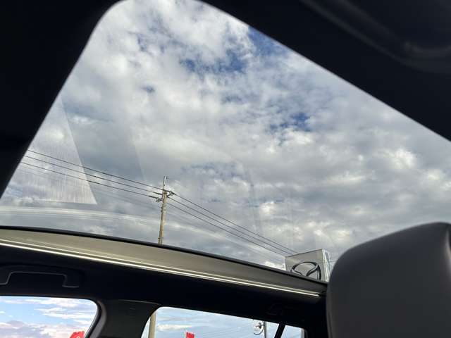 トヨタ カローラクロス　ハイブリッド １．８ ハイブリッド Ｚ R6年 (九州・沖縄) 99