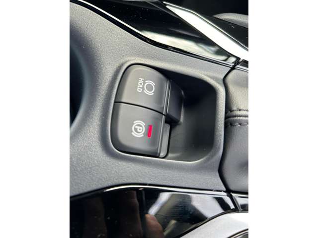 トヨタ カローラクロス　ハイブリッド １．８ ハイブリッド Ｚ R6年 (九州・沖縄) 99