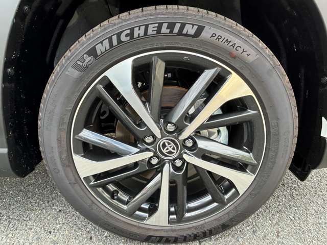 トヨタ カローラクロス　ハイブリッド １．８ ハイブリッド Ｚ R6年 (九州・沖縄) 99