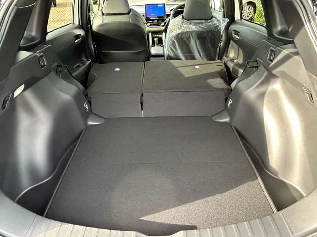 トヨタ カローラクロス　ハイブリッド １．８ ハイブリッド Ｚ R6年 (九州・沖縄) 99