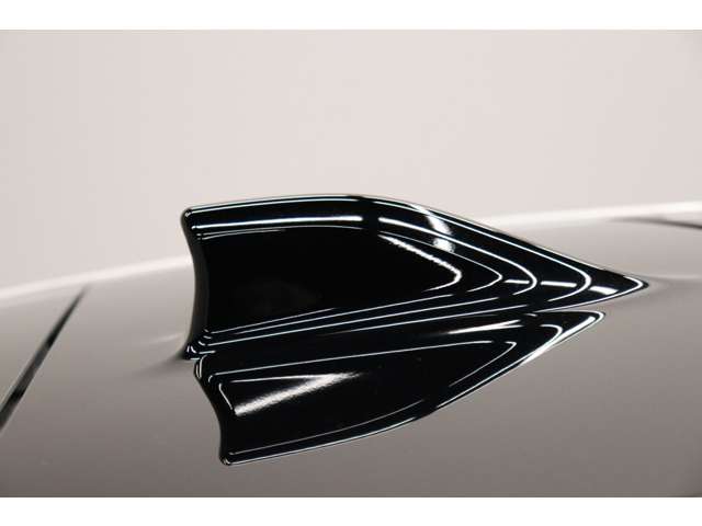 トヨタ プリウス ２．０ Ｚ R5年 (東海) 99