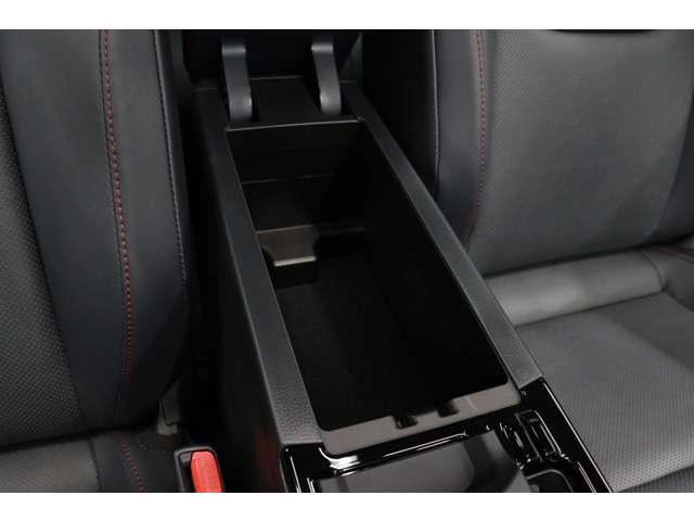 トヨタ プリウス ２．０ Ｚ R5年 (東海) 99