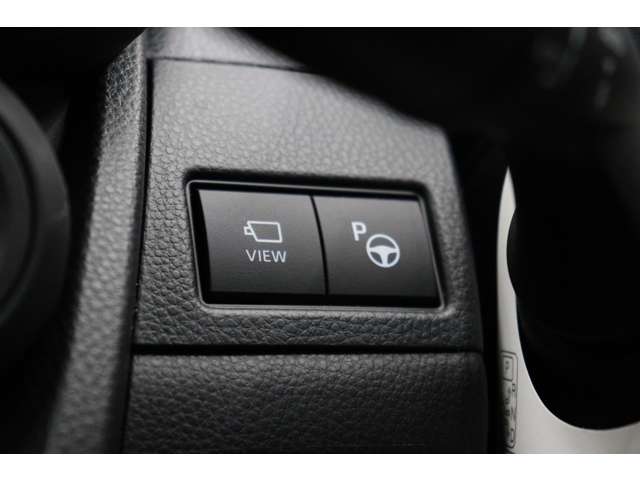 トヨタ プリウス ２．０ Ｚ R5年 (東海) 99