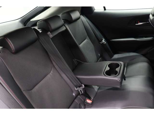 トヨタ プリウス ２．０ Ｚ R5年 (東海) 99