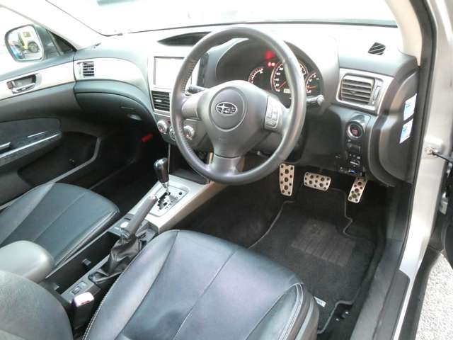 スバル フォレスター ２．０ ＸＴ ブラックレザーセレクション ４ＷＤ H21年 (関東) 99