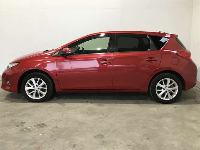 トヨタ オーリス １．５ １５０Ｘ Ｓパッケージ ４ＷＤ H27年 (北海道) 99