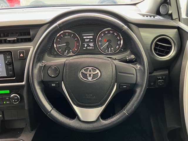 トヨタ オーリス １．５ １５０Ｘ Ｓパッケージ ４ＷＤ H27年 (北海道) 99