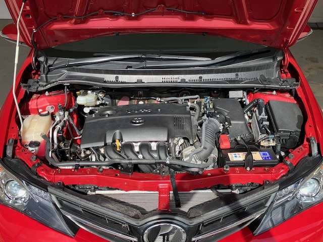 トヨタ オーリス １．５ １５０Ｘ Ｓパッケージ ４ＷＤ H27年 (北海道) 99