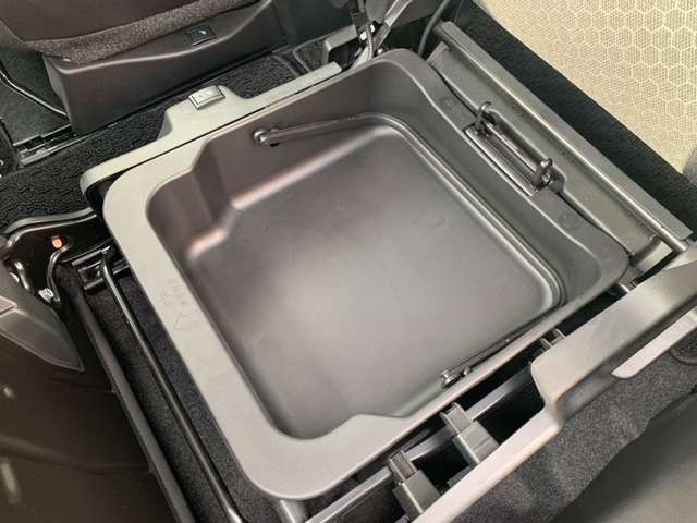 スズキ クロスビー １．０ ハイブリッド ＭＺ R1年 (東北) 99