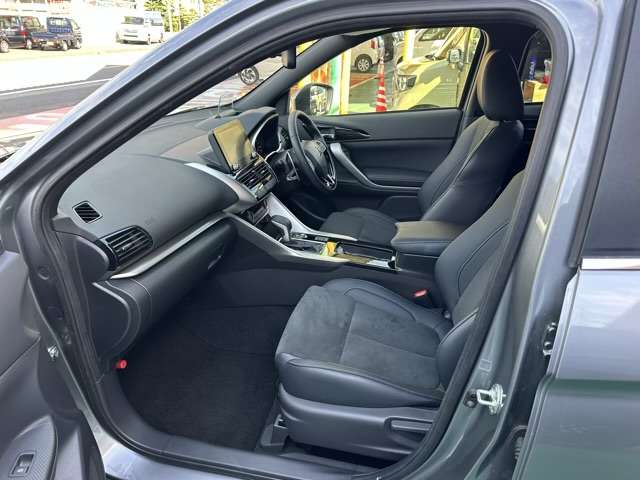 三菱 エクリプス　クロス １．５ Ｐ ４ＷＤ R5年 (東海) 99