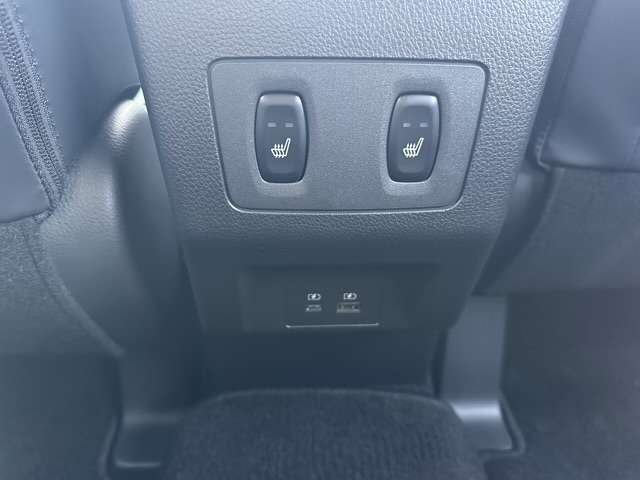 三菱 エクリプス　クロス １．５ Ｐ ４ＷＤ R5年 (東海) 99